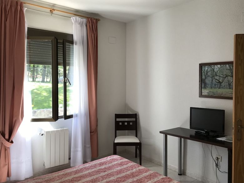 Hotel Complejo Turistico Ba�os Del Robledillo