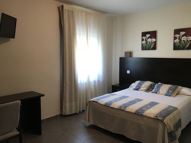 Hotel Complejo Turistico Ba�os Del Robledillo