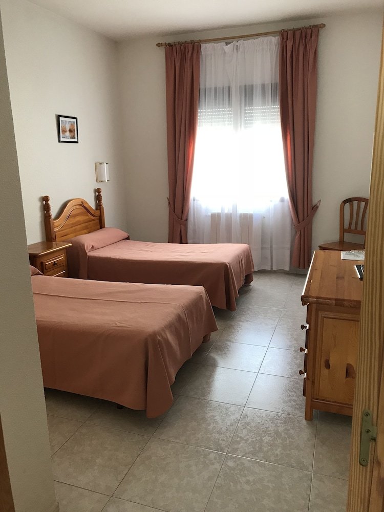Hotel Complejo Turistico Ba�os Del Robledillo
