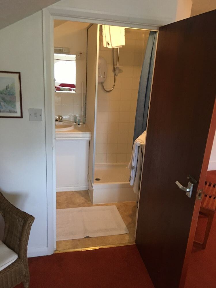 Hotel Upper Mount House