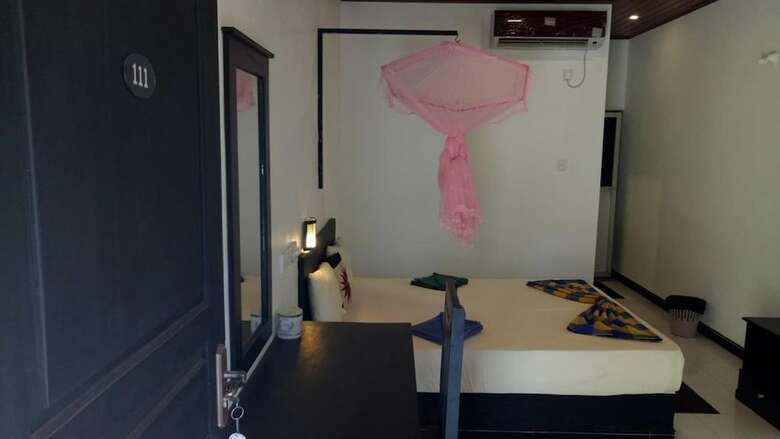 Hotel Golden Beach Inn