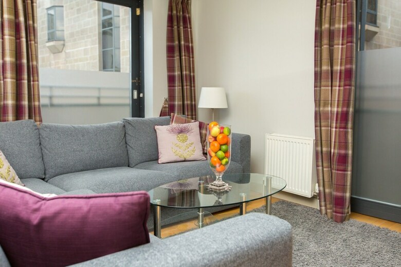 Royal Mile 2 Bedroom Apartment