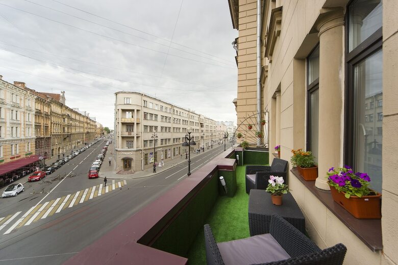 Viva La Hotel