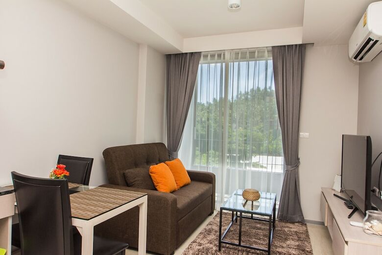 Infinity Pool 1 Bedroom At Surin Beach