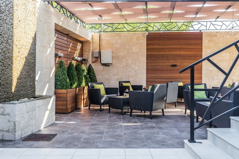 Hotel Sowa House