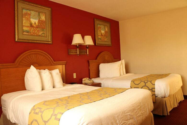 Hotel Baymont By Wyndham Perrysburg
