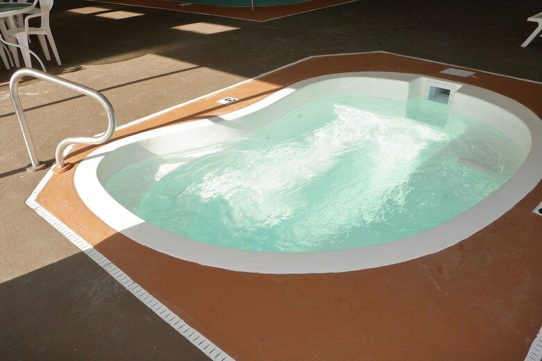 Hotel Baymont By Wyndham Perrysburg