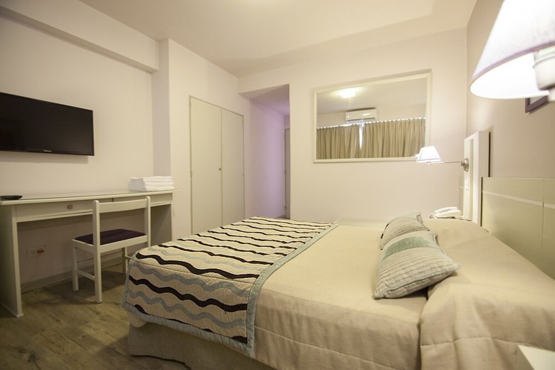 Continental Posadas Hotel