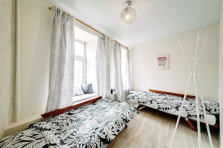 Hostal Homestel (taganka) B&B