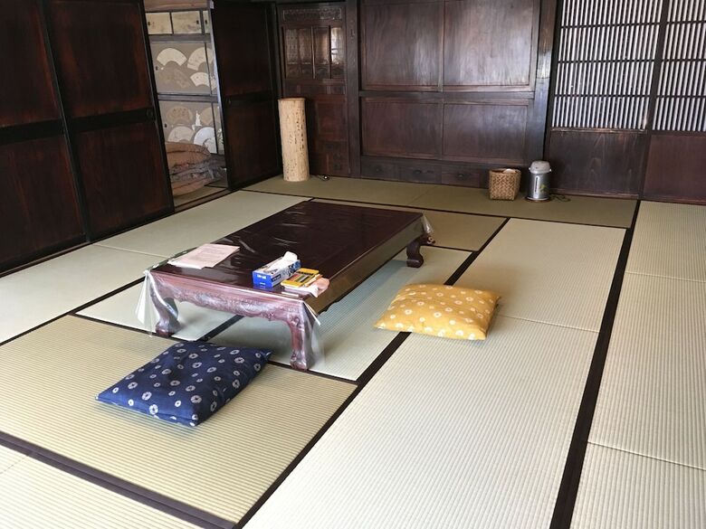 Kayabuki-house `okitei�