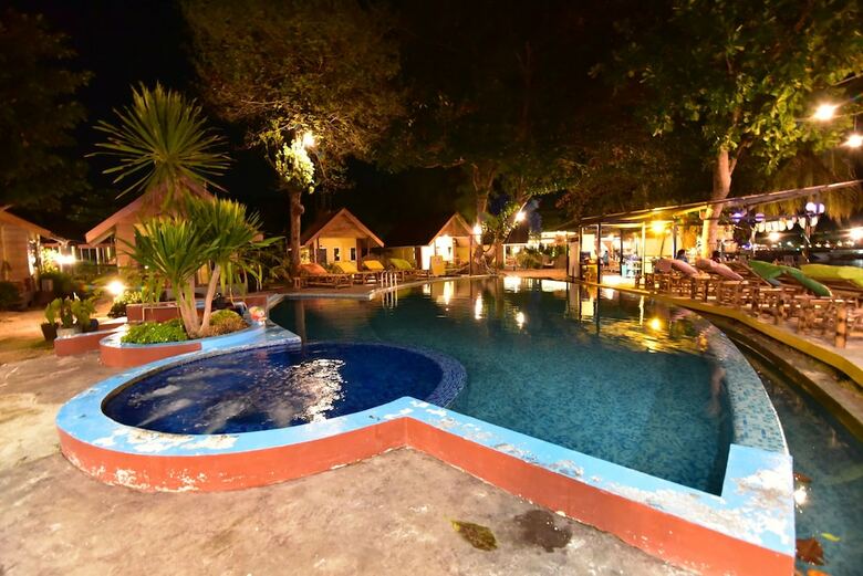 Hotel Dong Talay Lipe Beach Resort