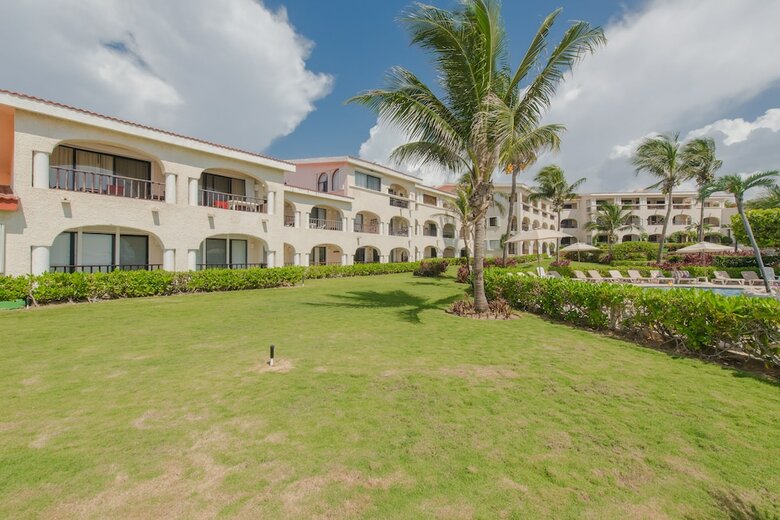Apartamentos Xaman Ha Condominium By Chezplaya