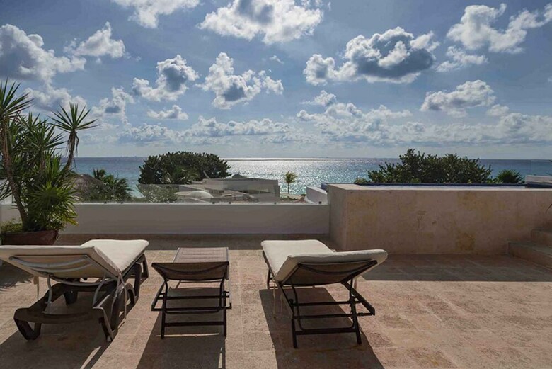 Hermosa Mayette Villa By Chezplaya