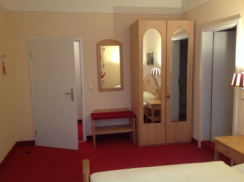 Hotel & Restaurant Bei Zwillings