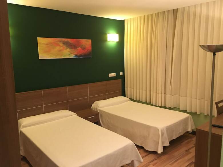 Hotel �rea De Servicios Los Chopos