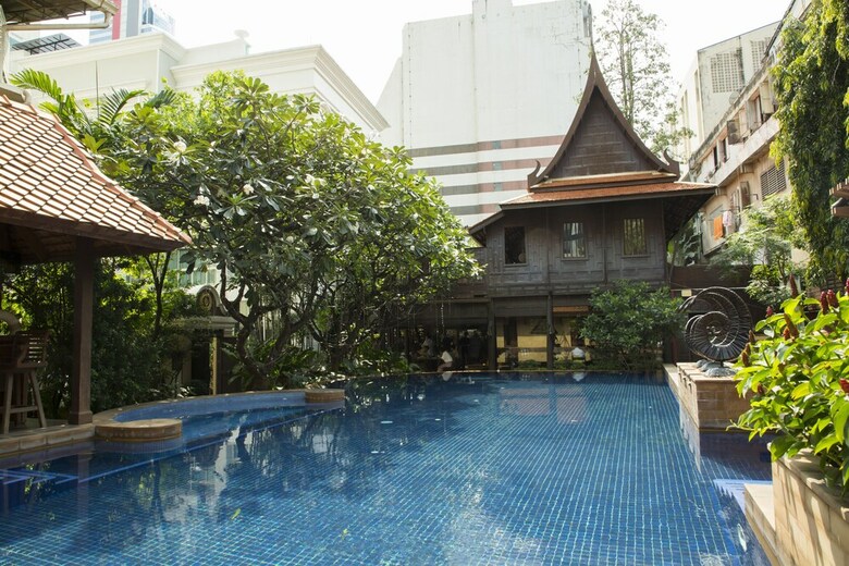Hotel The Rose Residence Bangkok