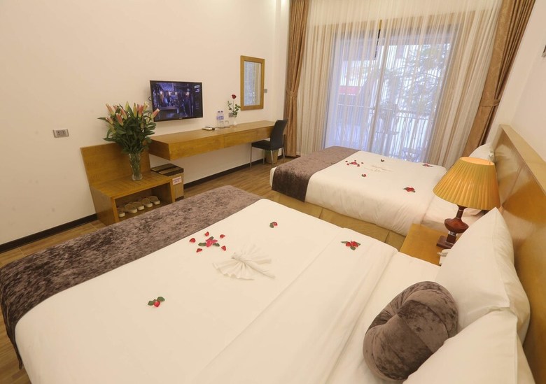 Family Hanoi Hotel