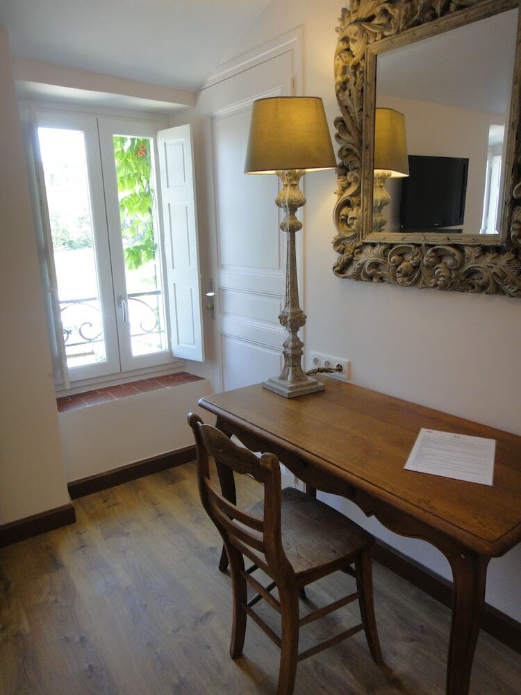 Hotel Les Terres De Saint Hilaire