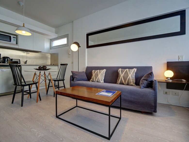 Apartamentos Cabello Square