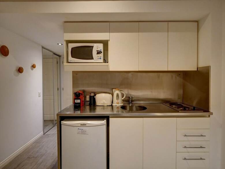 Apartamentos Cabello Square