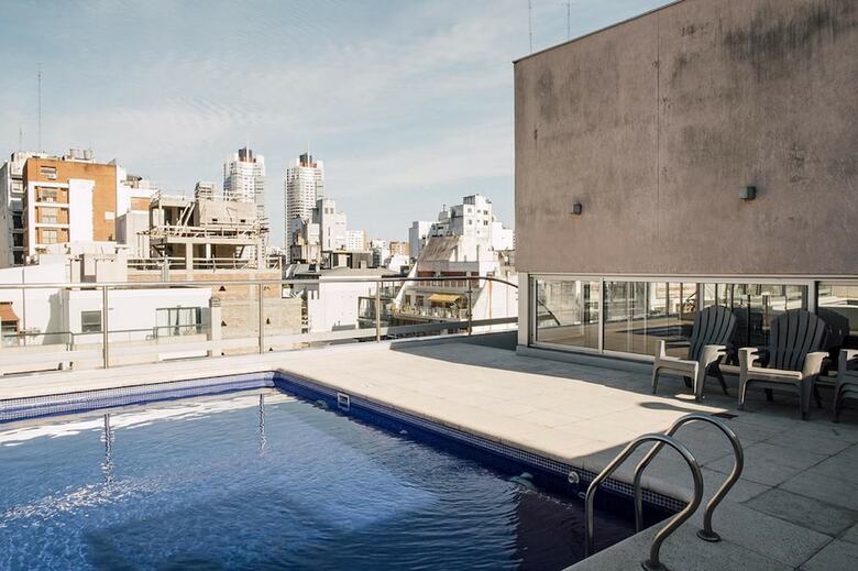 Apartamentos Cabello Square