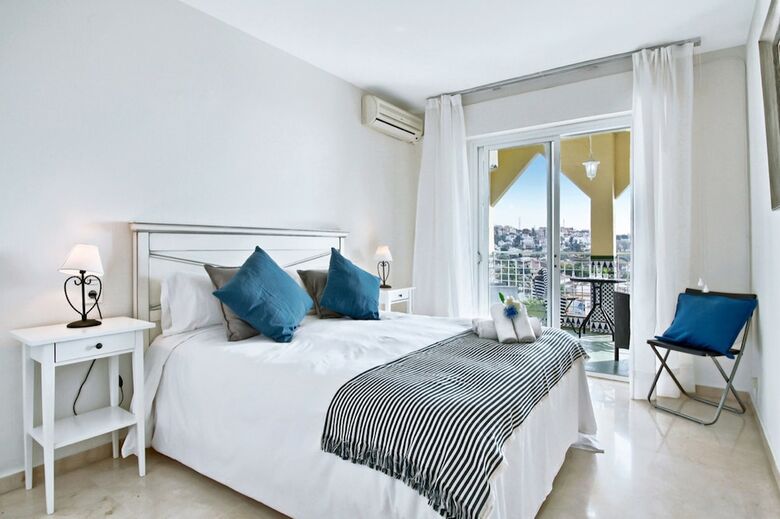 Apartamentos Del Parque Flats - Cala Torrevigia