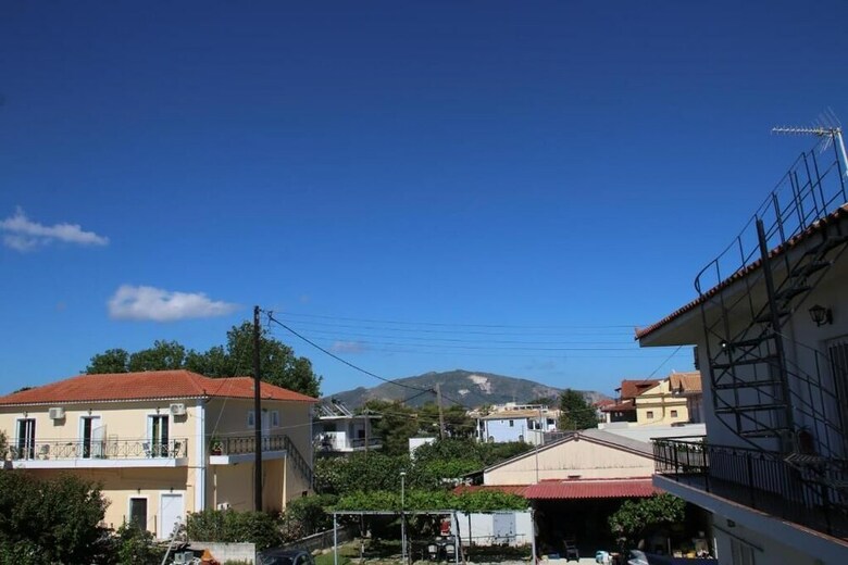 Medousa Apartments