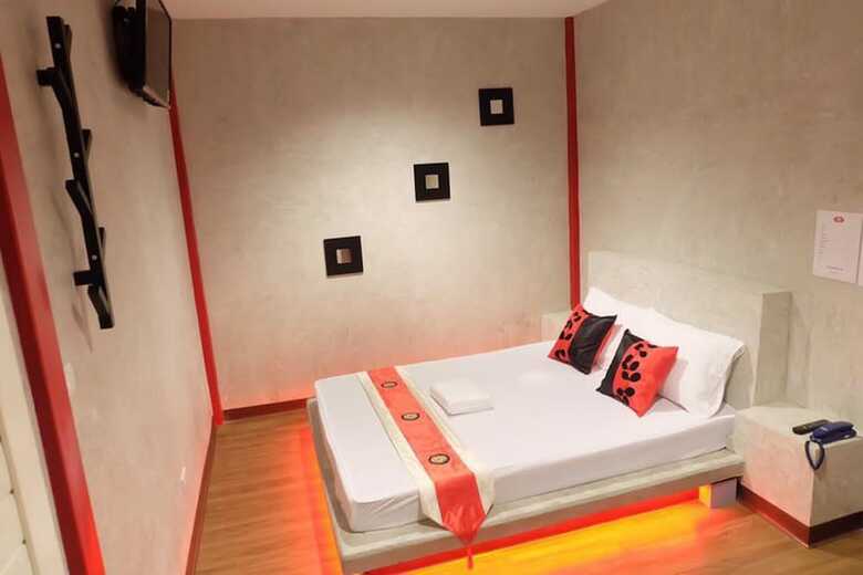 Hotel Love Box Resort