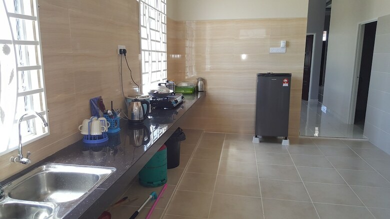 Jf Wadi Sofea Homestay