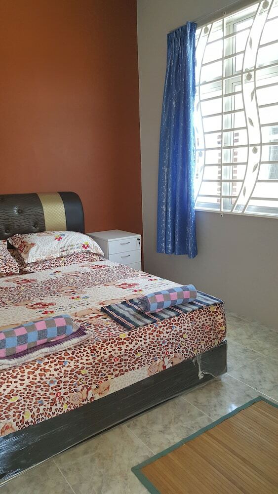 Jf Wadi Sofea Homestay