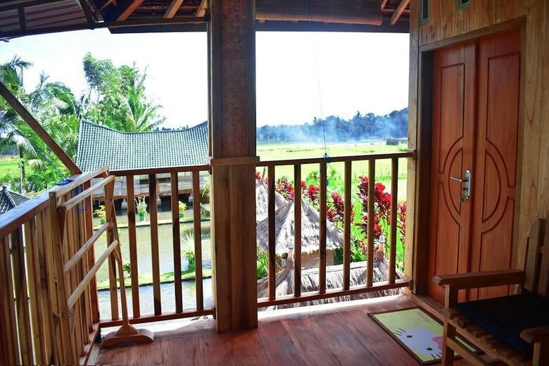 Bed & Breakfast Cahaya Tetebatu Inn