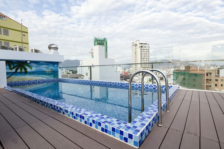 Royal Hotel Nha Trang