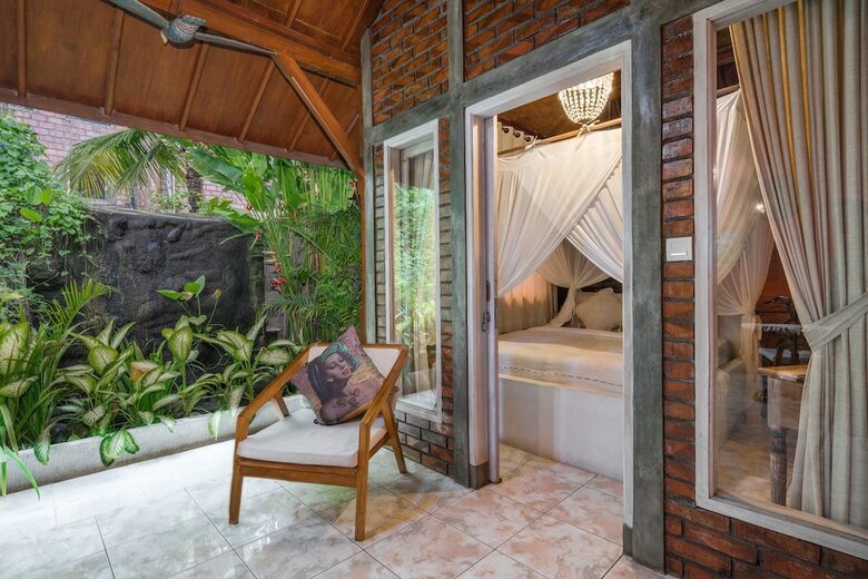 Oberoi Luxury Villas