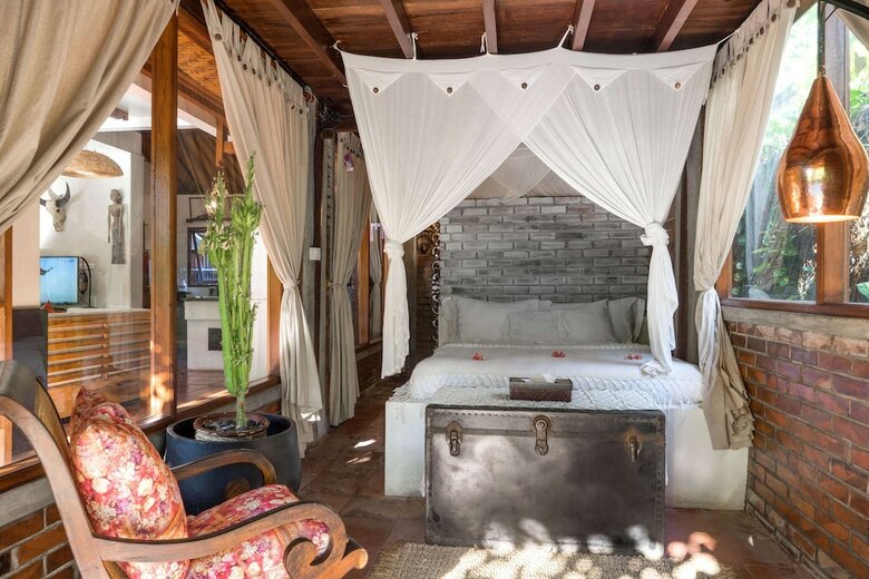 Oberoi Luxury Villas