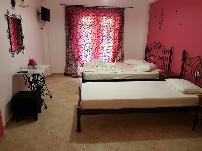 Apartamentos Marathon Studios &apartments