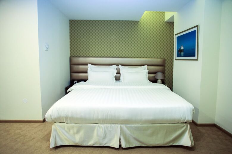 Hotel Pirimze Plaza
