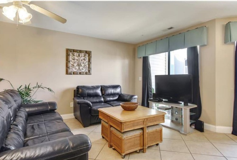Ambassador Villas By Elliott Beach Rentals