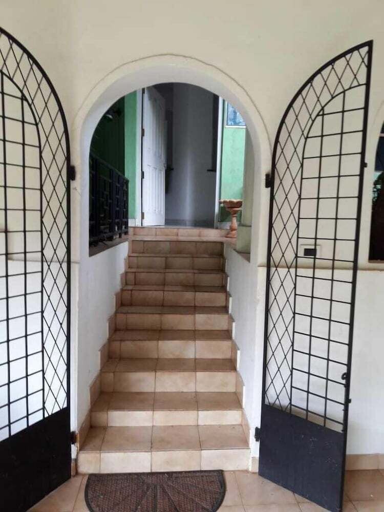 Hotel Ka Mario Guesthouse