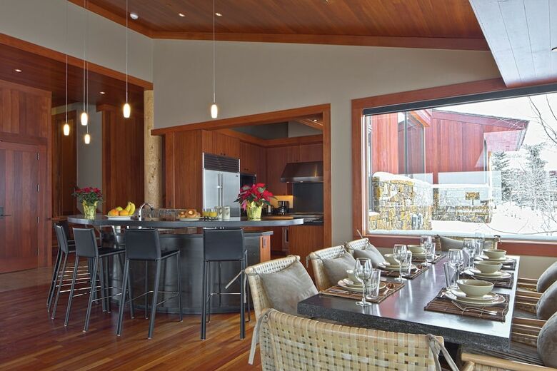 Aman Springs - Four Bedroom Home