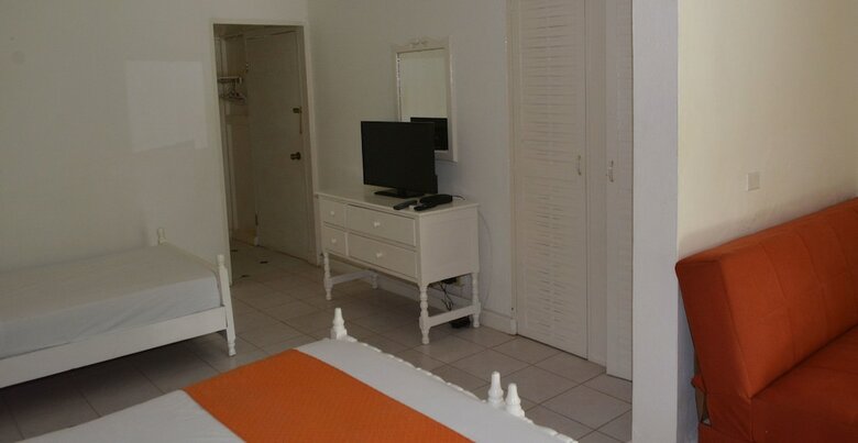 Hotel Ayurveda Resort