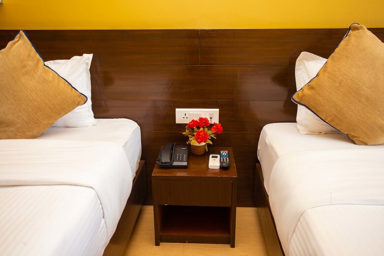Hotel Lake Paradise