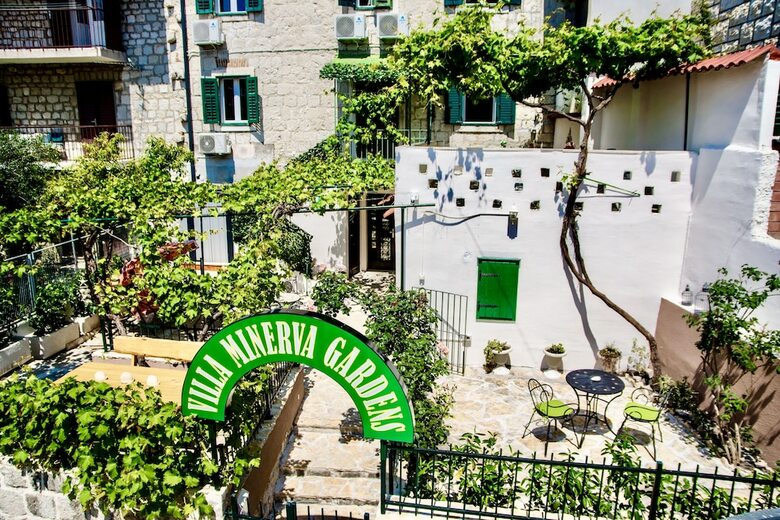 Apartamentos Villa Minerva Gardens