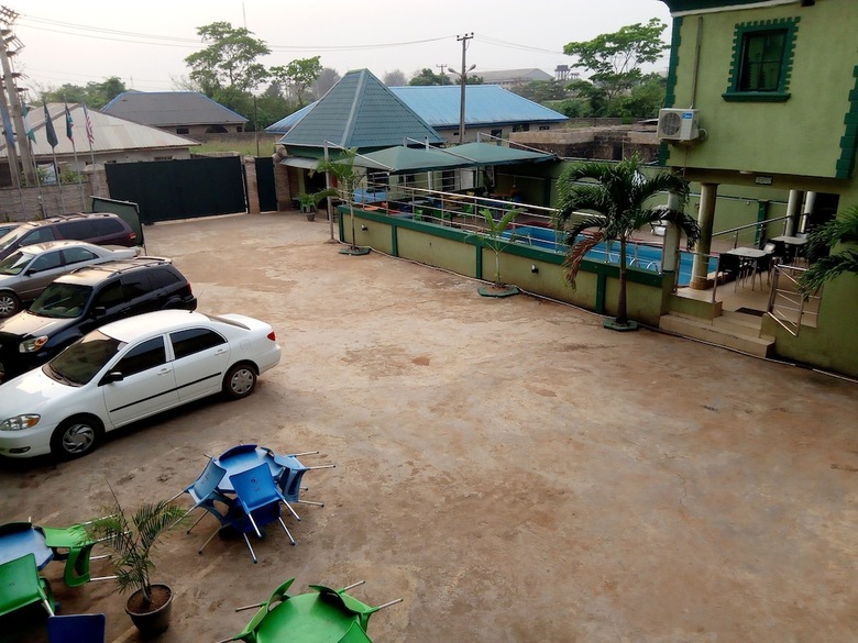Prowess Hotel And Suites