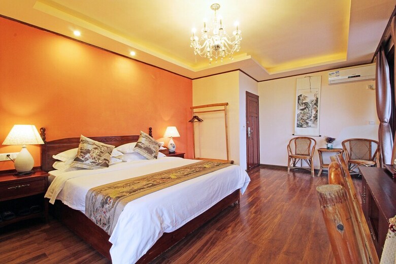 Green Peak Resort