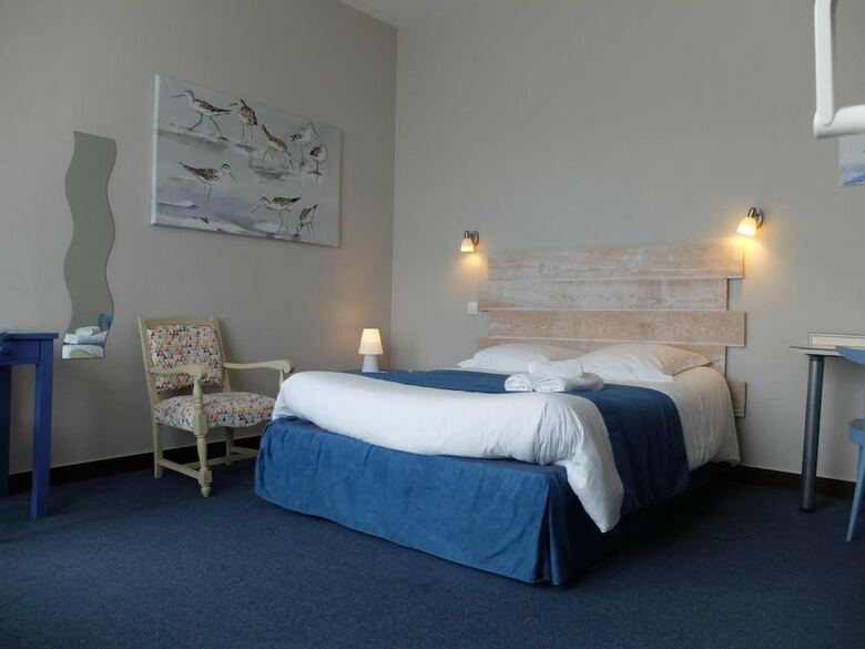 Hotel H�tel Les Pins