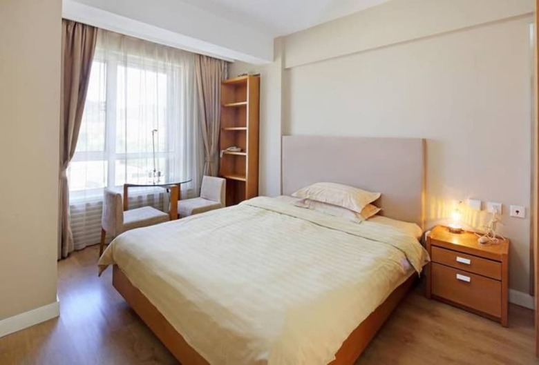 Dalian Zhongchen International Apartment