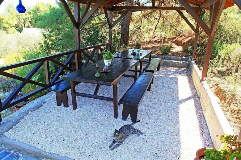 Aparthotel Dionysos Apartments