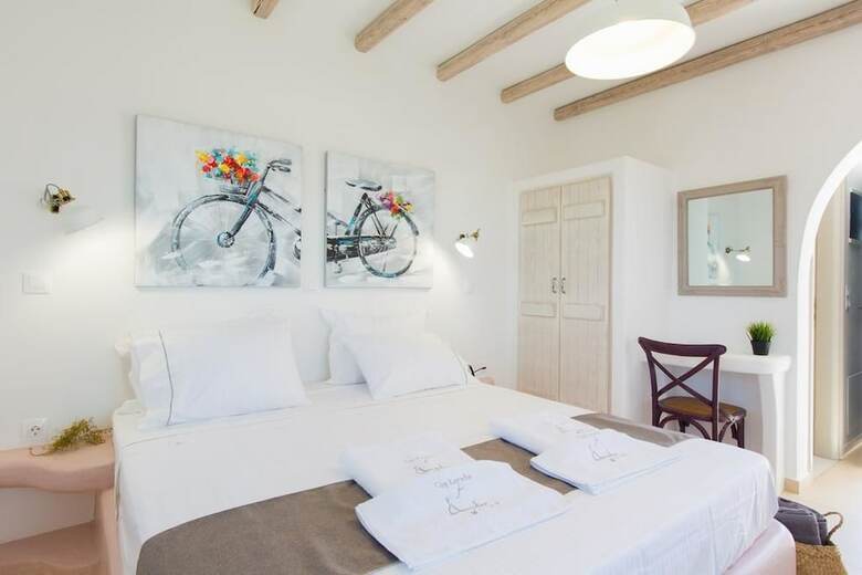 Aparthotel Ampelos  Inn