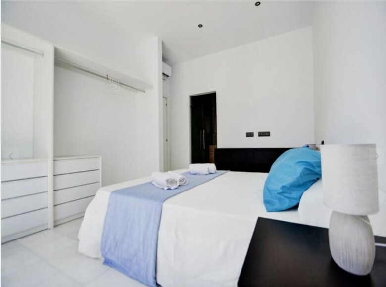 105744 -  Villa In Marratx�