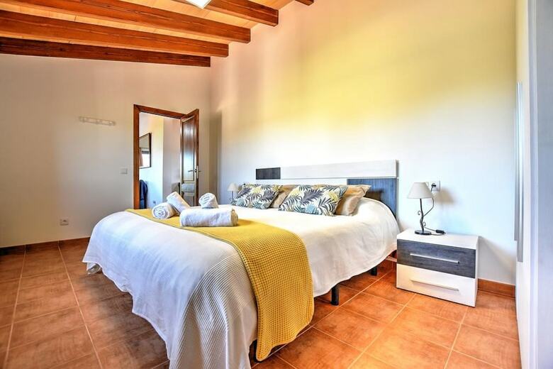 106040 - Villa In Ariany